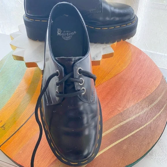 Dr. Martens 1461 Quad Smooth Leather Platform u Unisex Size 5 men’s / 6 women’s - Picture 3 of 16